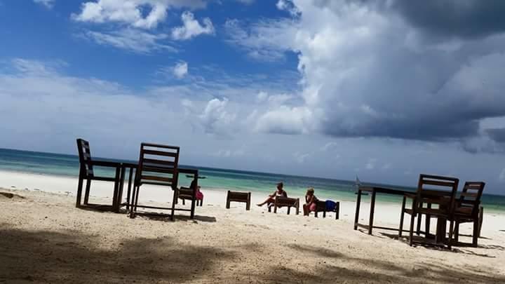 Sipano Beach Lodge Kiwengwa  Buitenkant foto